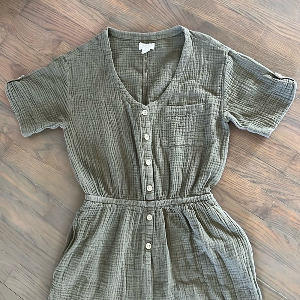 UpWest Olive Green Jumpsuit Romper Short Sleeved Size Small - Picture 2 of 9
